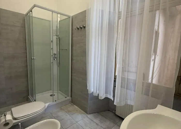 Frale In Apartamento Roma